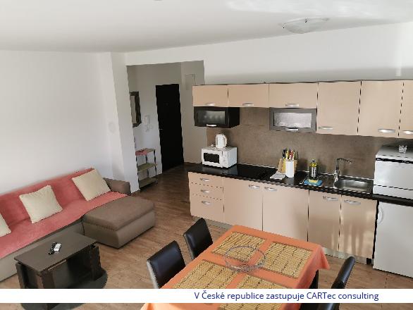 VRSI / MULO - Prodej apartmánu v přízemí se 2 ložnicemi - 300 m od moře