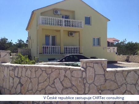 RAŽANAC - Prodej apartmánového domu s výhledem na moře a pohoří Velebit - 400 m od moře
