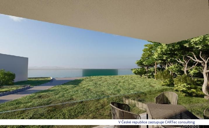 PRIVLAKA - Prodej luxusního podkrovního apartmánu se střešní terasou - 1. řada od moře