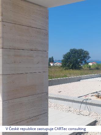 VRSI / MULO - Prodej novostavby luxusního domu s bazénem - 1300 m od pláže