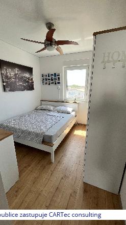 NIN / ŽDRIJAC - Prodej bytu se dvěma ložnicemi a střešní terasou - 80 m od pláže!!! 