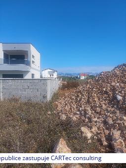 VRSI - Prodej stavebního pozemku - 1 km od pláže